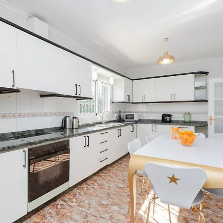 Villa Fidalsa Grand White House *
