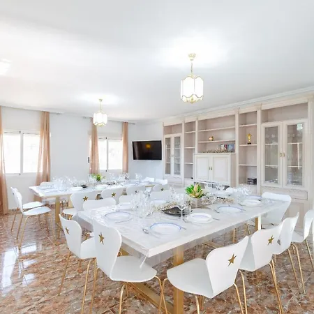 Fidalsa Grand White House Villa Tángel