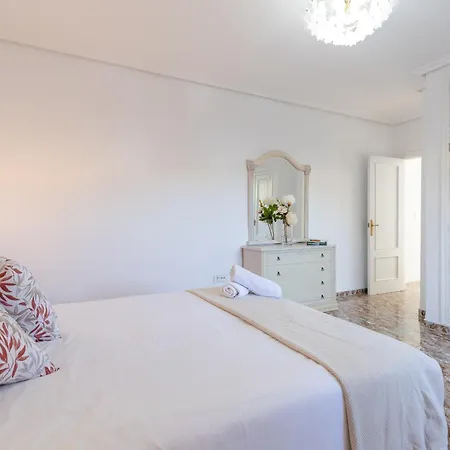 Villa Fidalsa Grand White House