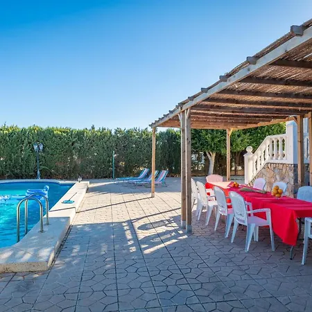 Villa Fidalsa Grand White House Tángel